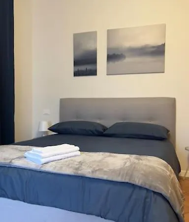 Fronte Nel Centro Storico “la Casa Del Lago” Apartament