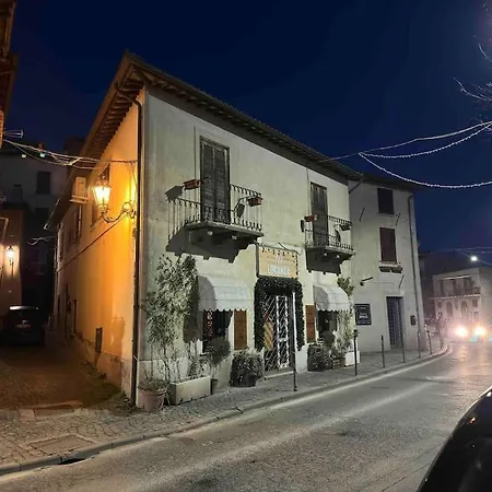 Fronte Nel Centro Storico “la Casa Del Lago” *